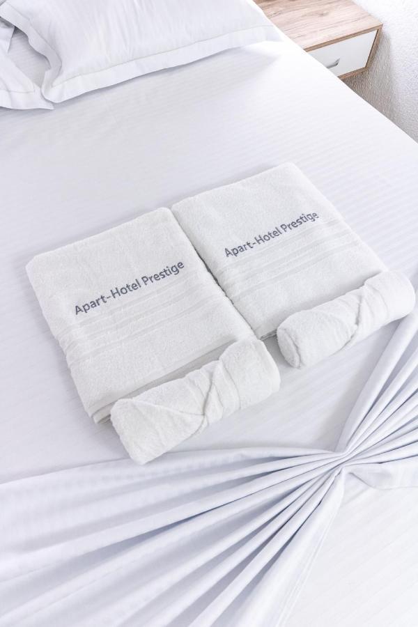 Apart-Hotel Prestige Улцин Екстериор снимка